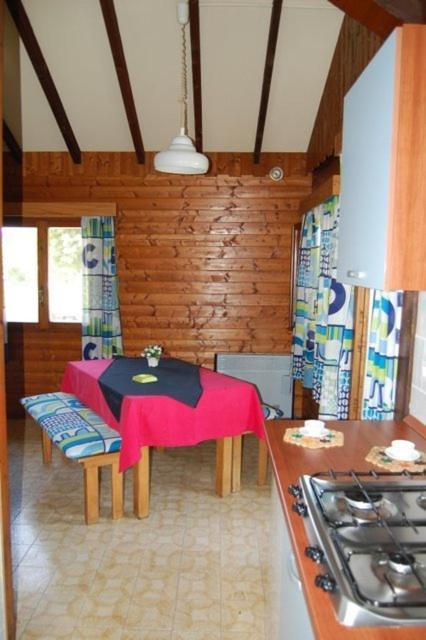 Campeggio Trevisago Iris Park Moniga del Garda 객실 사진