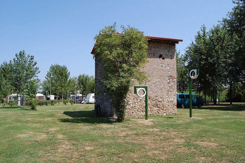 Campeggio Trevisago Iris Park Moniga del Garda 외부 사진