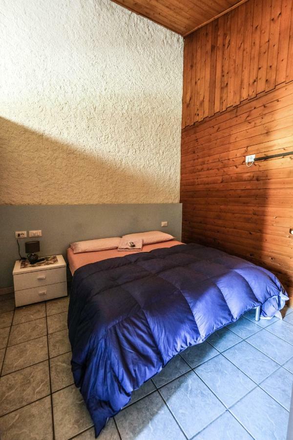 Campeggio Trevisago Iris Park Moniga del Garda 외부 사진