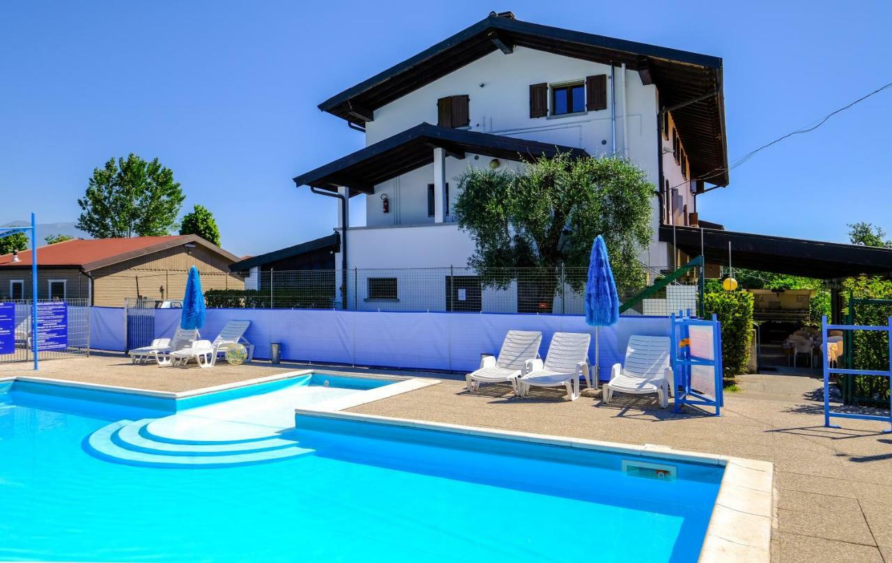 Campeggio Trevisago Iris Park Moniga del Garda 외부 사진